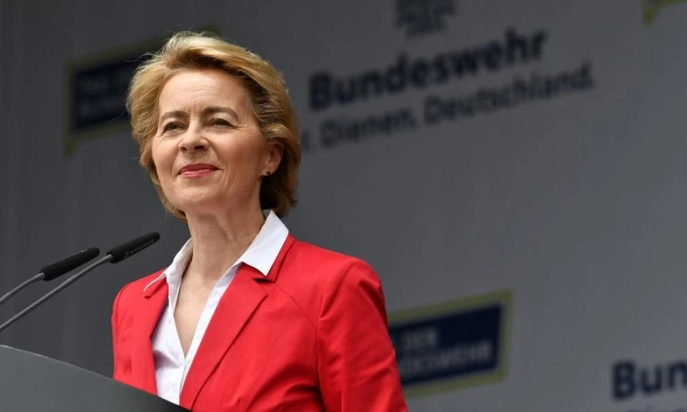 Φον ντερ Λάιεν για Ελλάδα: "Πολλοί ζηλεύουν το εμβολιαστικό σας πρόγραμμα"